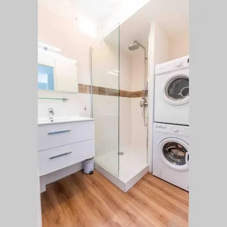 Superbe T4 Joliette 67m2+clim+balcon Apartment *