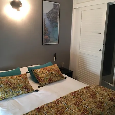 Le Mistral Hotel 2*