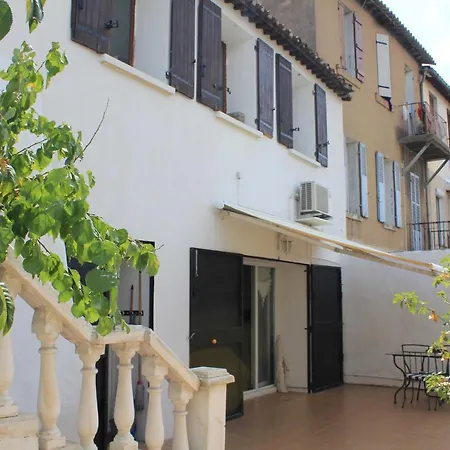 Maison 3 Gde Terrasse Proche Vieux Port Et Sncf Holiday home