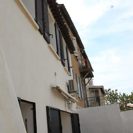 Holiday home Maison 3 Gde Terrasse Proche Vieux Port Et Sncf *