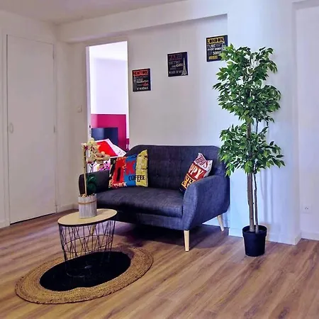 Climatise Gare Stcharles 4 Grand Balcon / Experience-immo Apartament