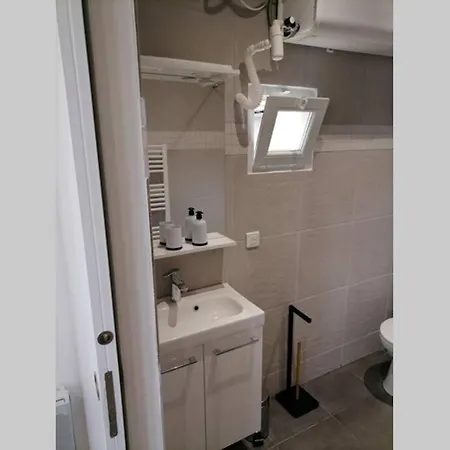 Apartment : Joli Avec Garage Marseille