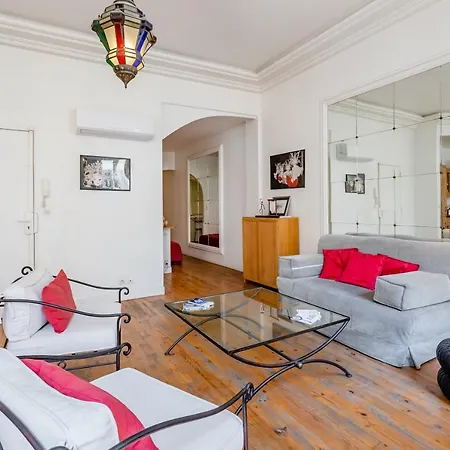 De Grand Standing, Joliment Decore Apartment Marseille