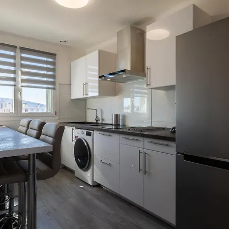 Apartment Cocooning Lumineux Proche Transports