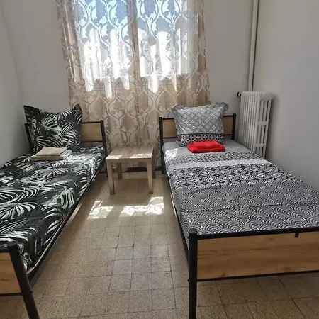 Familial 4 Chambres 8 Voyageurs. Apartment