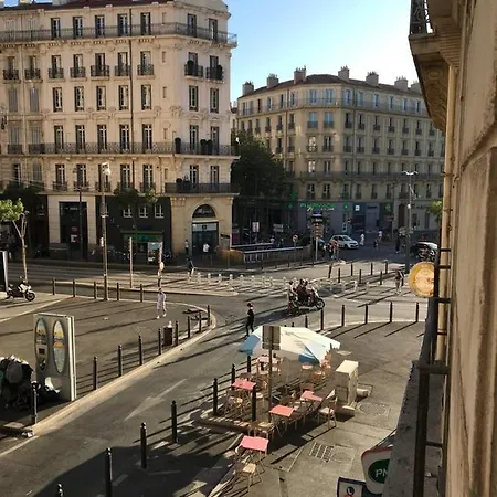 T3 Place De La Joliette