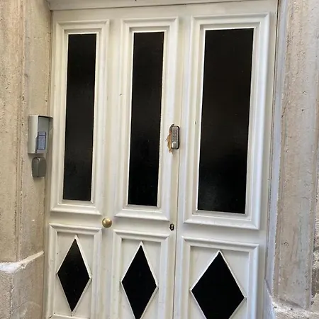 Aparthotel Five Stars C6 Marseille