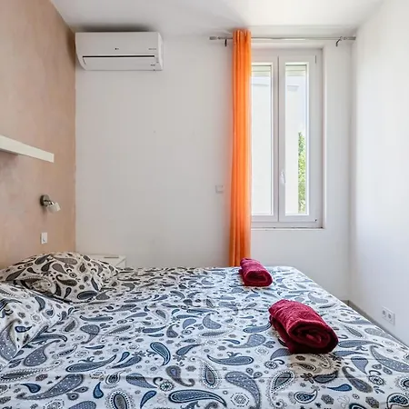 T3 Moderne Et Cosy Au Bord De