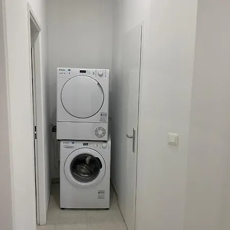 Aparthotel Five Stars C5 *
