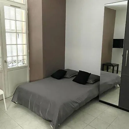 Five Stars S10 Aparthotel *