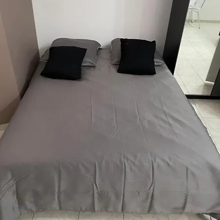 Aparthotel Five Stars S10 Marseille