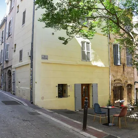 Lugare - Welkeys Apartment