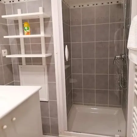 Apartamento La Major, T2 Standing Avec Parking *