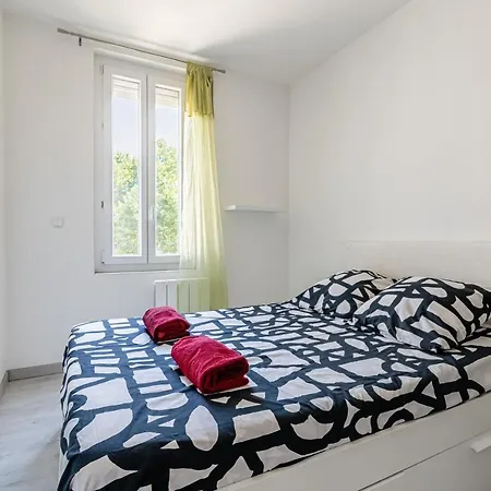 T3 Moderne Et Cosy Au Bord De Marseille