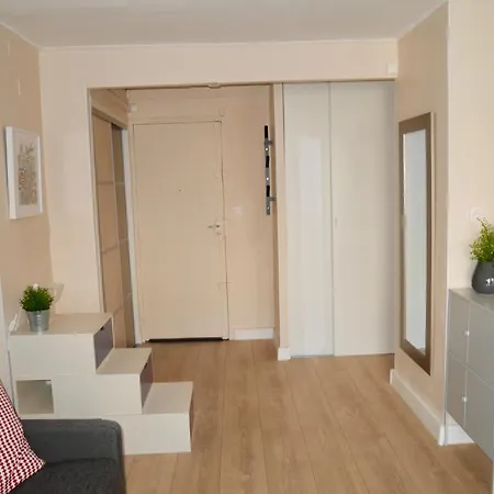 Studio Avec Balcon Amenage Et Wifi A A 2 Km De La Plage Apartment