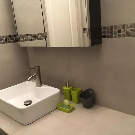 Studio Avec Balcon Amenage Et Wifi A A 2 Km De La Plage * Marseille