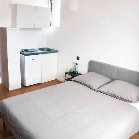מלון La Maison Mickael *