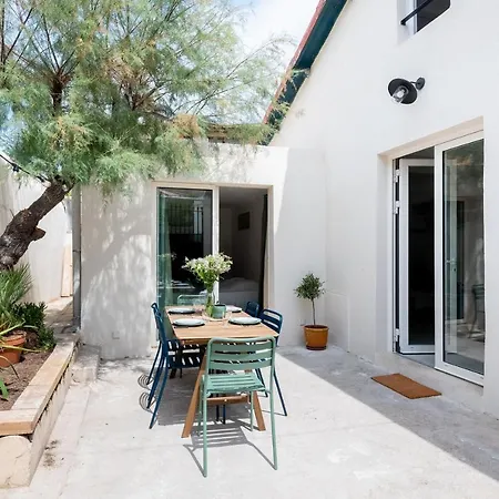 Hébergement de vacances La Cala Malmousque - Magnifique Petite Maison Au Bord De L'eau *