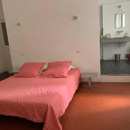 Liberte Bed & Breakfast Marseille