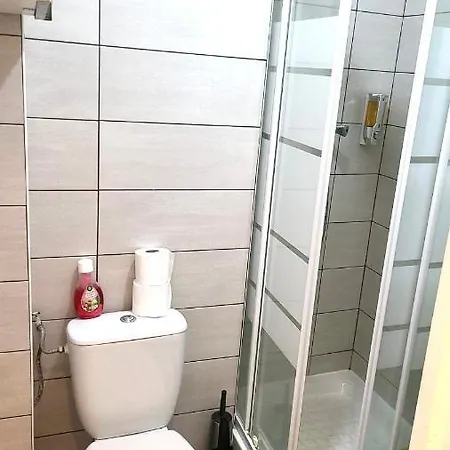 Studio Gare Saint Charles 2eme Apartment *