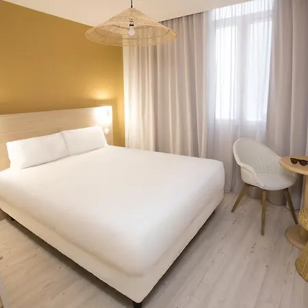 Life Vp - Vieux Port 3* Marseille
