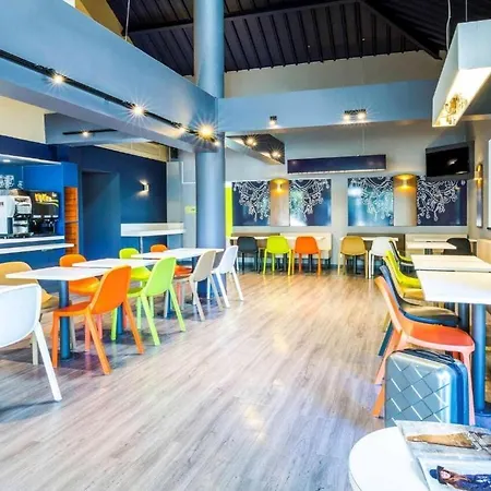 Ibis Budget Les Paluds Agora ホテル 2*