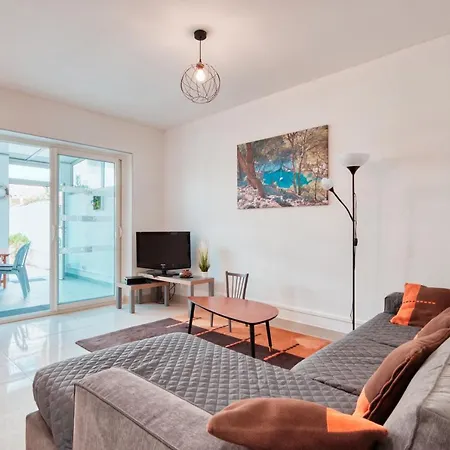 Maison De Ville Avec Jardin A Mazargues Marseille
