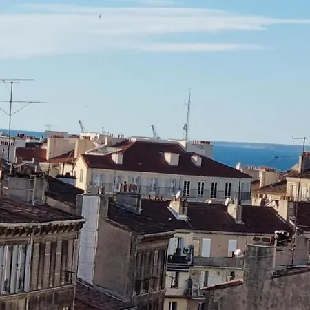 T2 La Joliette Sur Notre Dame Marseille