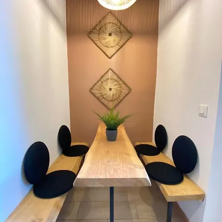 Apartment ☆ L'ethnic Chic ☆ Wifi/netflix/centre-ville ☆ *