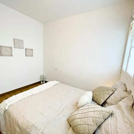 T2 Le Bien Etre 9ème-wifi-netflix-métro-parking-plage * Marsella