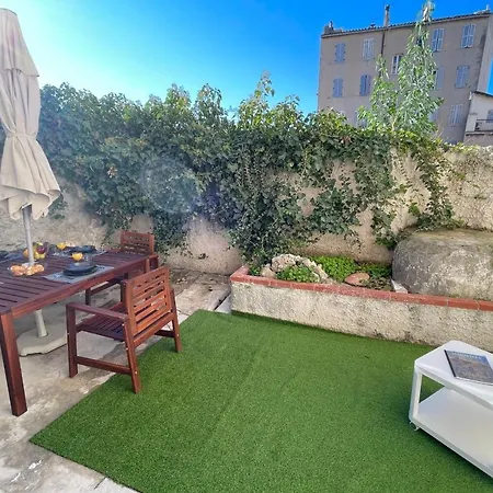 Apartment Le Grand Bleu Terrasseclimwifinetflix Proche Gare-centre