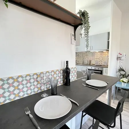 Les Temps Heureux Petite Terrasse Clim-netflix Apartment *