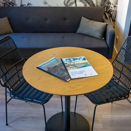 Bain De Soleil ! Terrasse Clim Wifi Netflix Apartment *