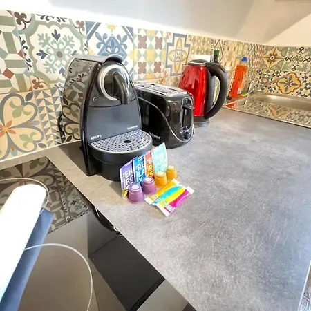 Le Grand Lovely Marseille Centre Wifi Netflix Appartement Marseille