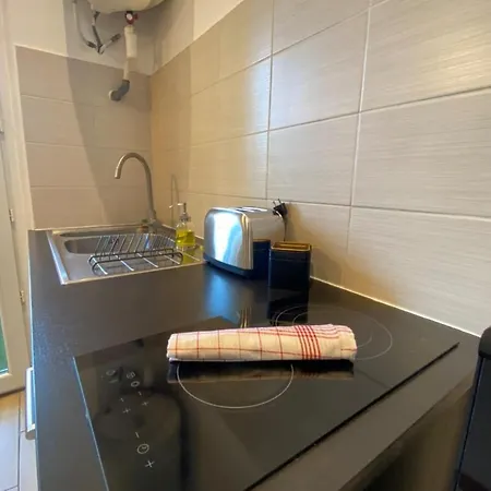 Apartment ☆ L'ethnic Chic ☆ Wifi/netflix/centre-ville ☆ Marseille