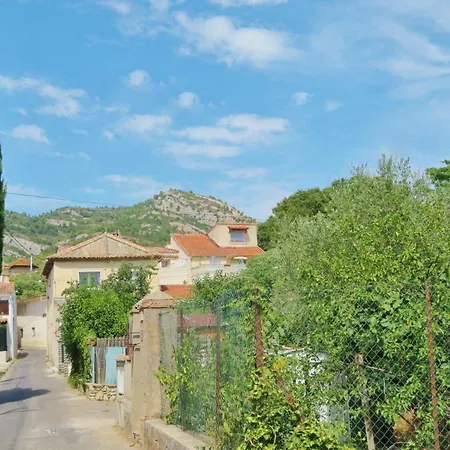 Holiday home Le Clos Des Collines Jacuzzi 3 Etoiles De France