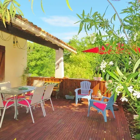 Le Clos Des Collines Jacuzzi 3 Etoiles De France Marseille