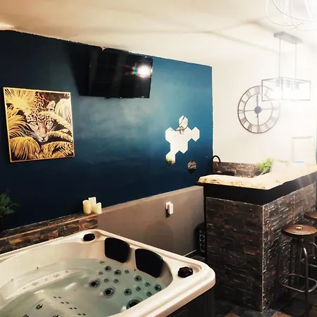 Suite Avec Jacuzzi 