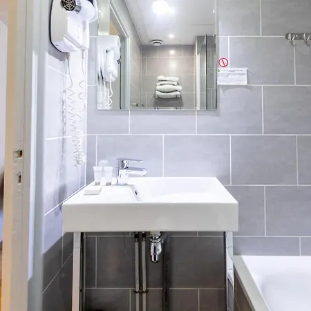 Edmond Rostand Hotel Marseille