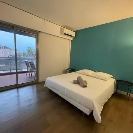 Prado Apartment