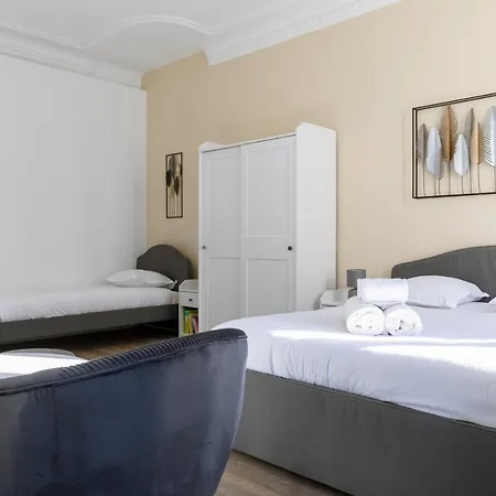 Le Divillien - Bel Et Grand Idealement Situe Apartment