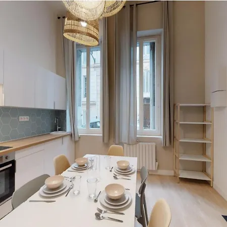 Superbe T2/duplex St Charles/joliette Renove Avec Soin