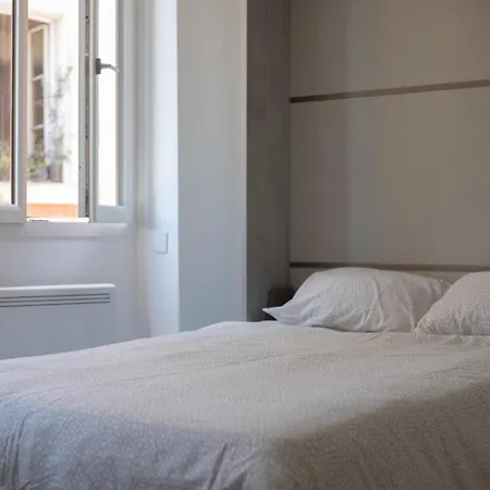 Lumineux Place De Lenche Panier Apartment Marseille