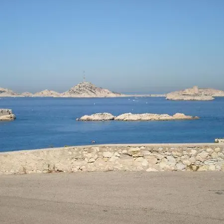 Apartment Domus Sea And Marseille