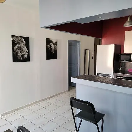 Le T3 à 600mètre Du Vieux Port Proche De La Gare Apartamento Marselha