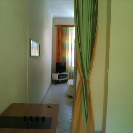 Domus Sea And Apartment