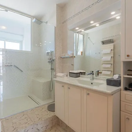 Apartment La Maison De Protis - Mse100 By Interhome