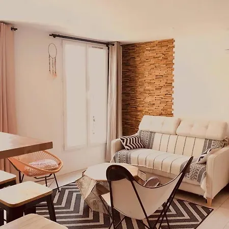 Apartment Lafrenchcasa Liberte *