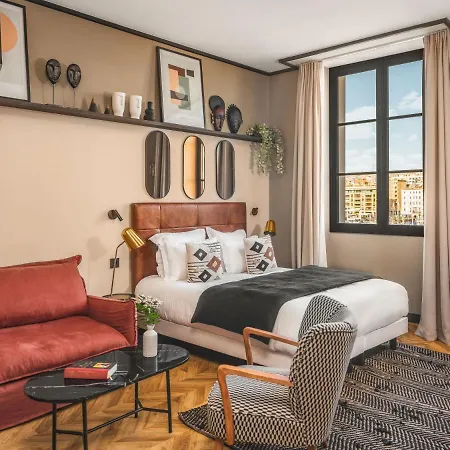 Maisons Du Monde & - Vieux Port ホテル