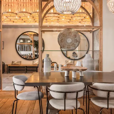 Maisons Du Monde & - Vieux Port ホテル